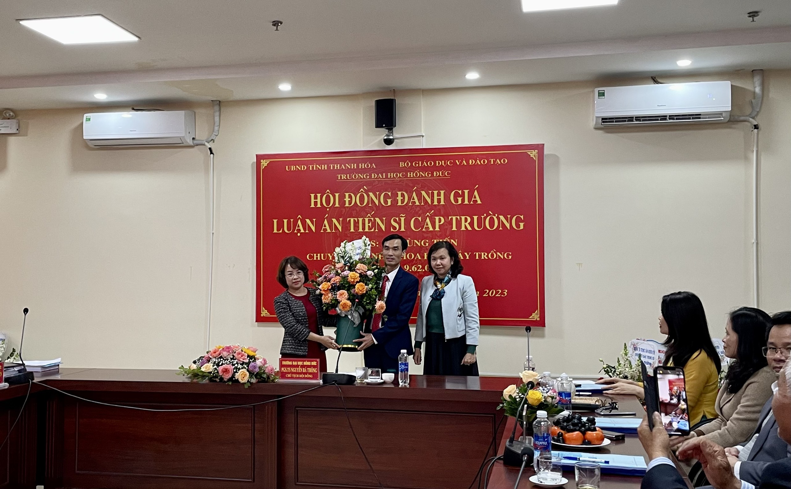 Không có ảnh